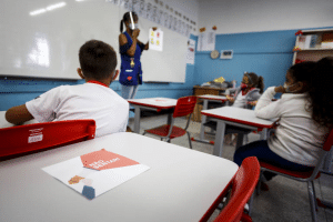 Como dar aula sem licenciatura? Conheça as formações possíveis